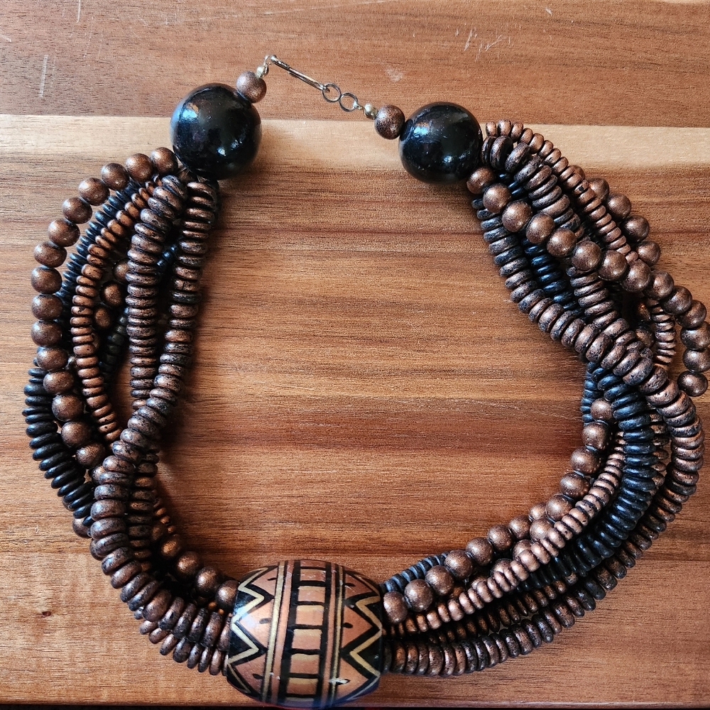 Bold Statement Necklace - image 6